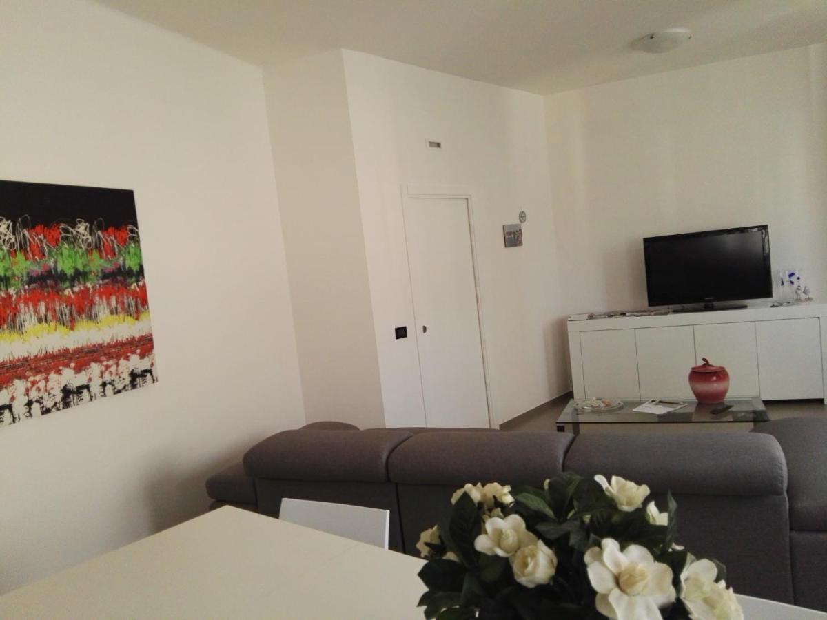 B&B "Al Colle 11" Fano Bagian luar foto