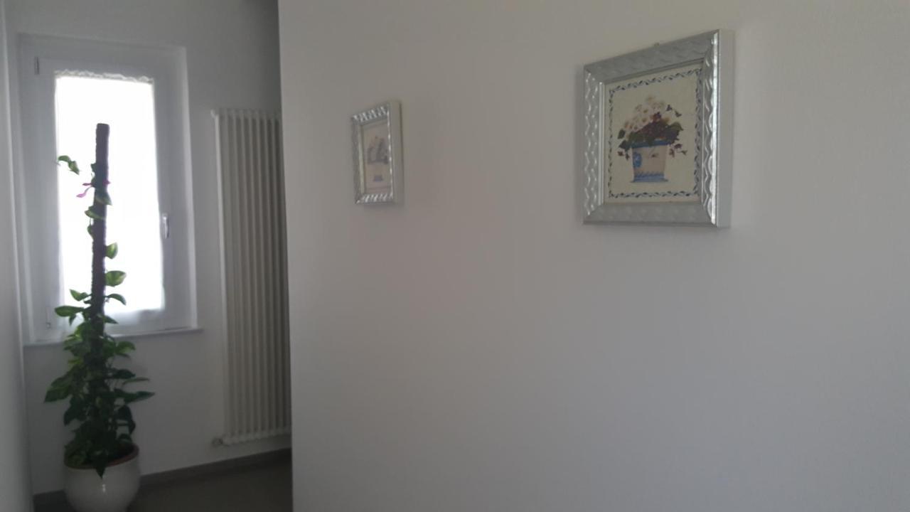 B&B "Al Colle 11" Fano Bagian luar foto